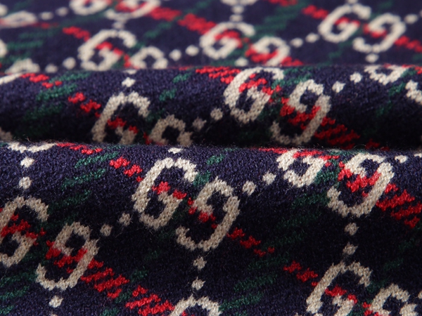 ブランドセーター角部分ディテール